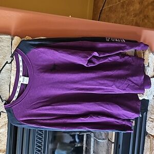 Long sleeve, medium top